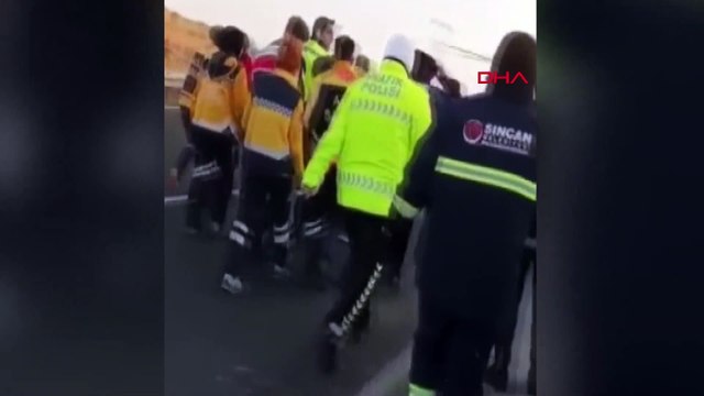 Ankara'da iki servis minibüsü çarpıştı: 25 yaralı