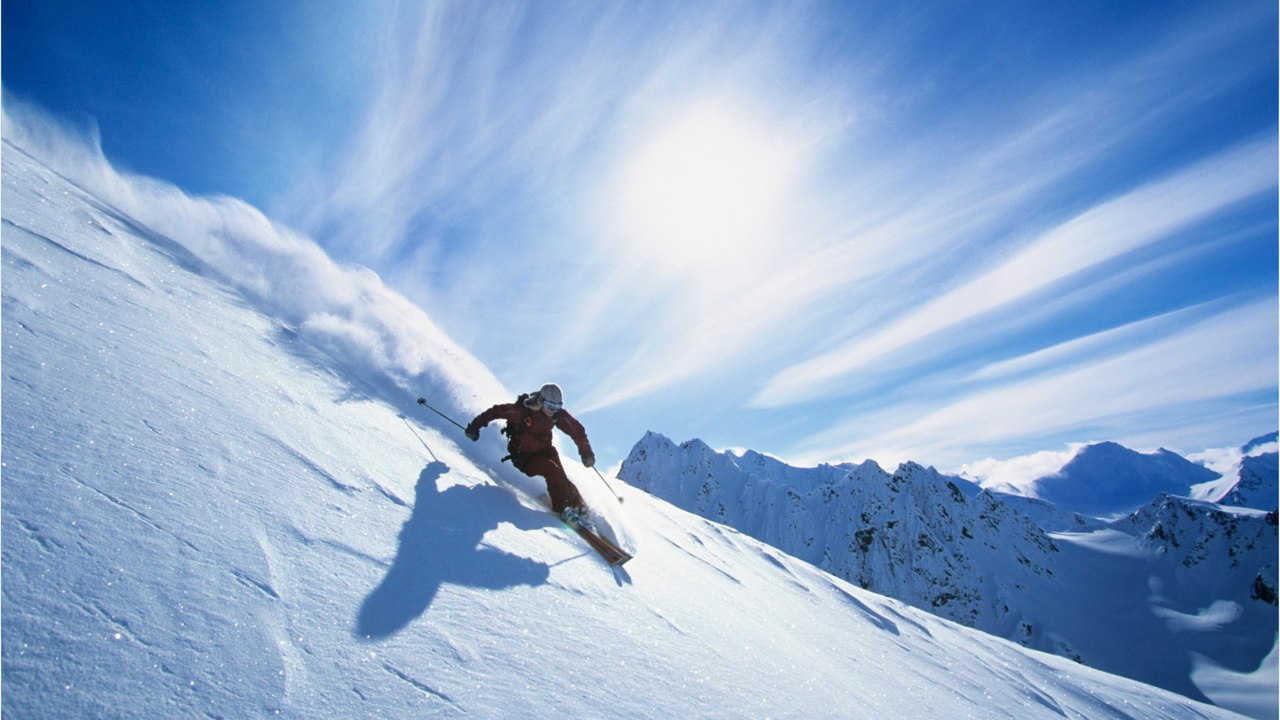 Staatsregierung warnt vor Gefahren beim Wintersport im Gebirge