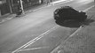 Vídeo mostra ladrões furtando motociclista no Centro de Cascavel