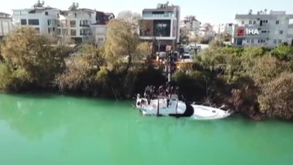 15 metrelik lüks yatı kurtarmak için büyük mücadele verdiler