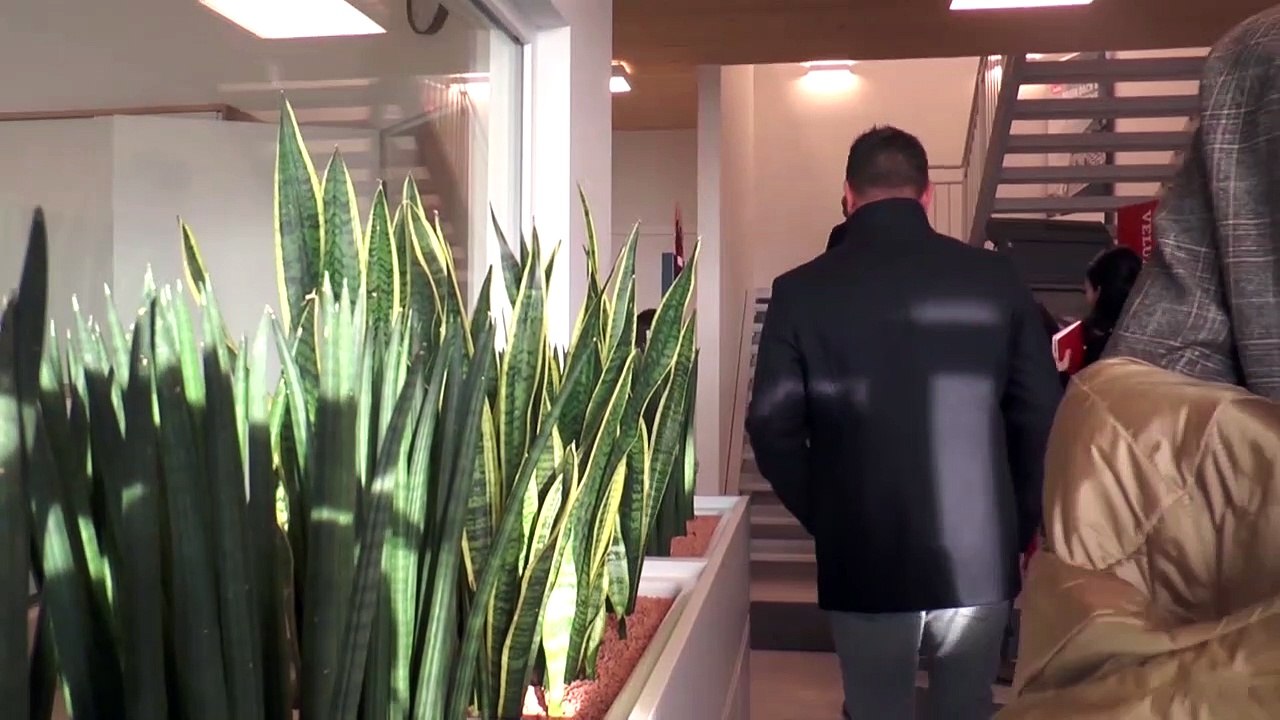 Lassee -  40 Jahre Hrdlicka-Dach Grund für einen Betriebsbesuch