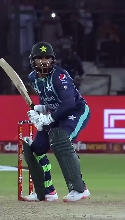 Two Sixes! Real Power Hitting By Asif Ali #Pakistan vs #England #SHORTS #SportsCentral _ MU2L