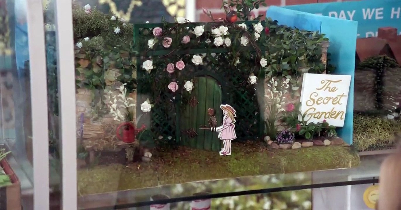 Grace and Frankie - Se5 - Ep09 - The Website HD Watch