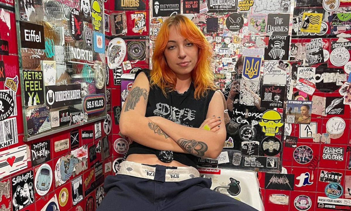 Cami Petyn performs her new single "Tired" Live!