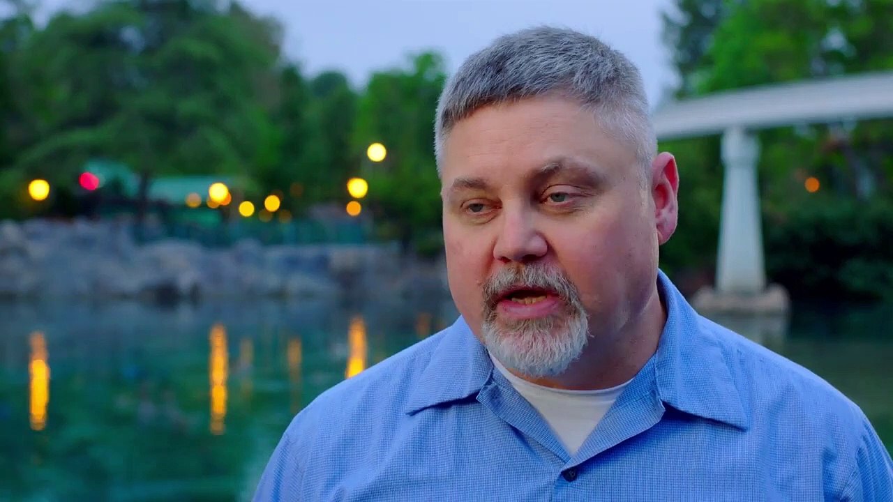 One day at disney - se1 - ep02 - thom self - machinist-scuba diver hd watch