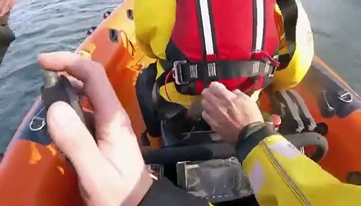 Saving Lives at Sea - Se4 - Ep07 HD Watch