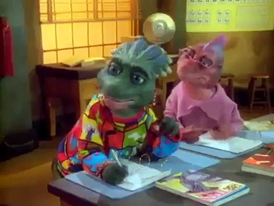 Dinosaurs - Se3 - Ep09 - Charlene's Flat World HD Watch