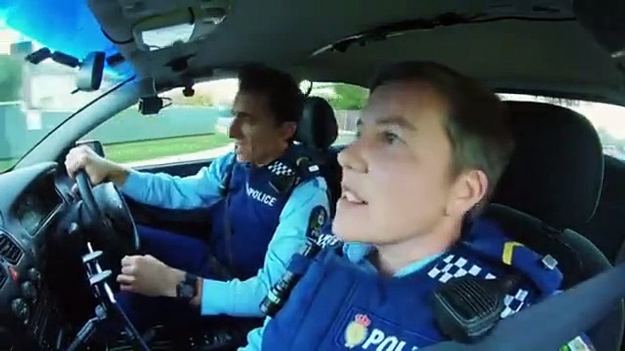 Wellington paranormal - se2 - ep05 hd watch