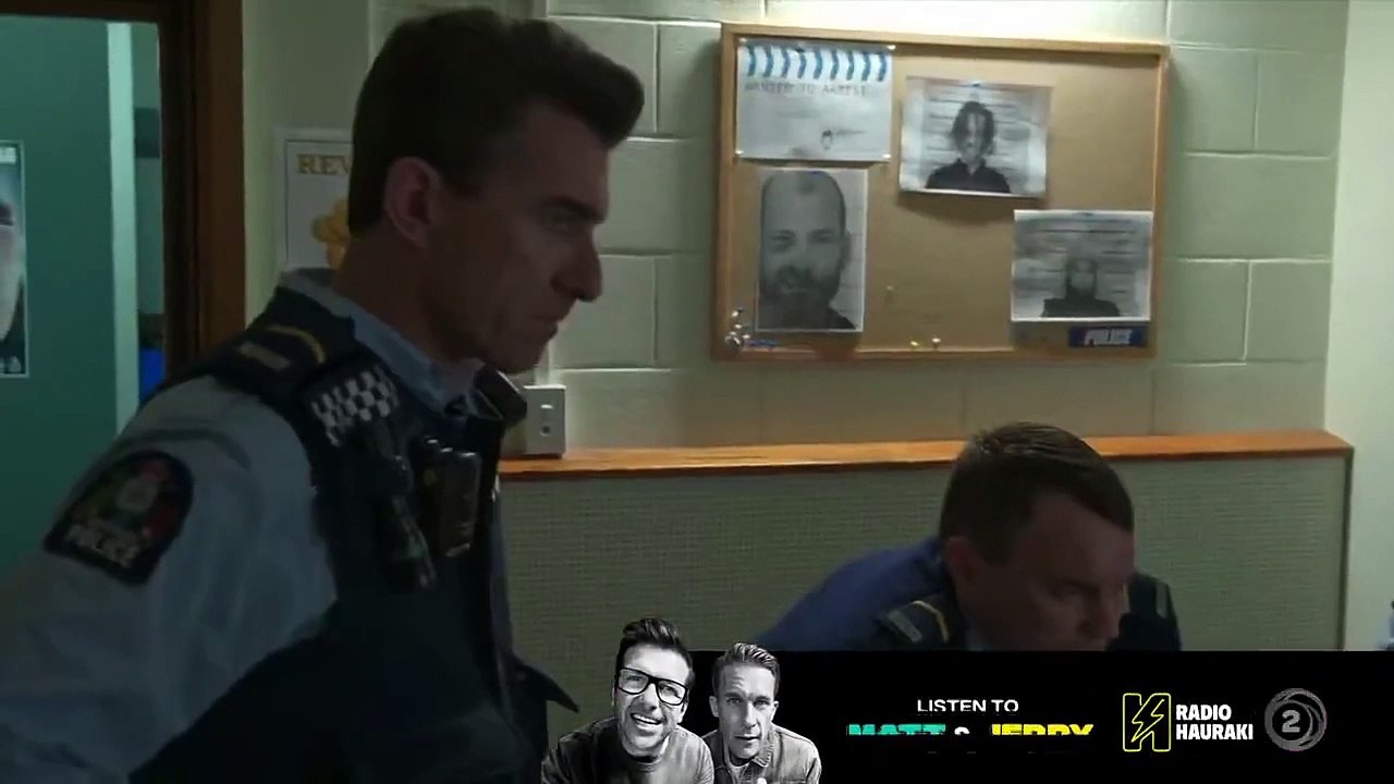 Wellington paranormal - se3 - ep01 - invisible fiend hd watch