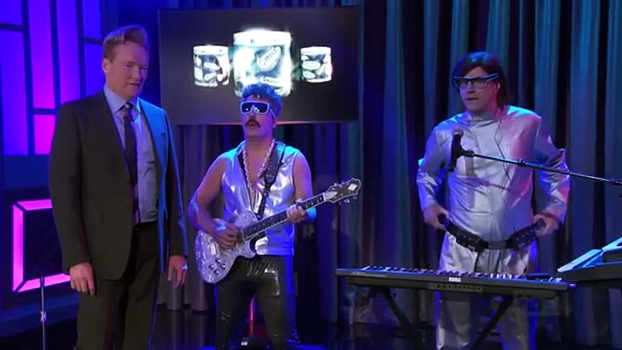 Conan - se8 - ep107 - fred armisen, alice eve, jonathan wilson hd watch