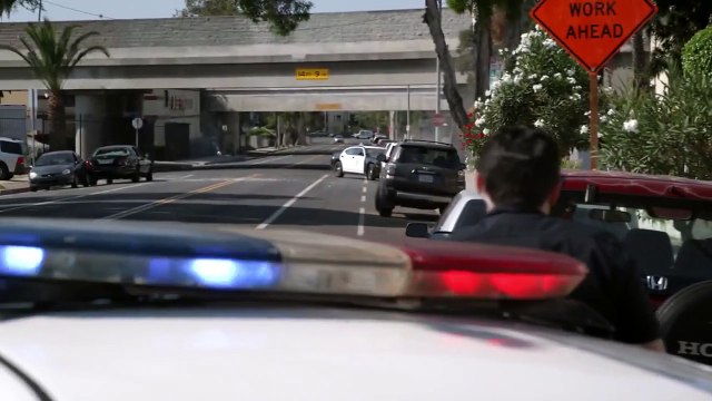 Bosch - Se5 - Ep01 - Two Kinds of Truth HD Watch