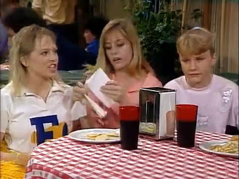 Charles in Charge - Se2 - Ep22 HD Watch