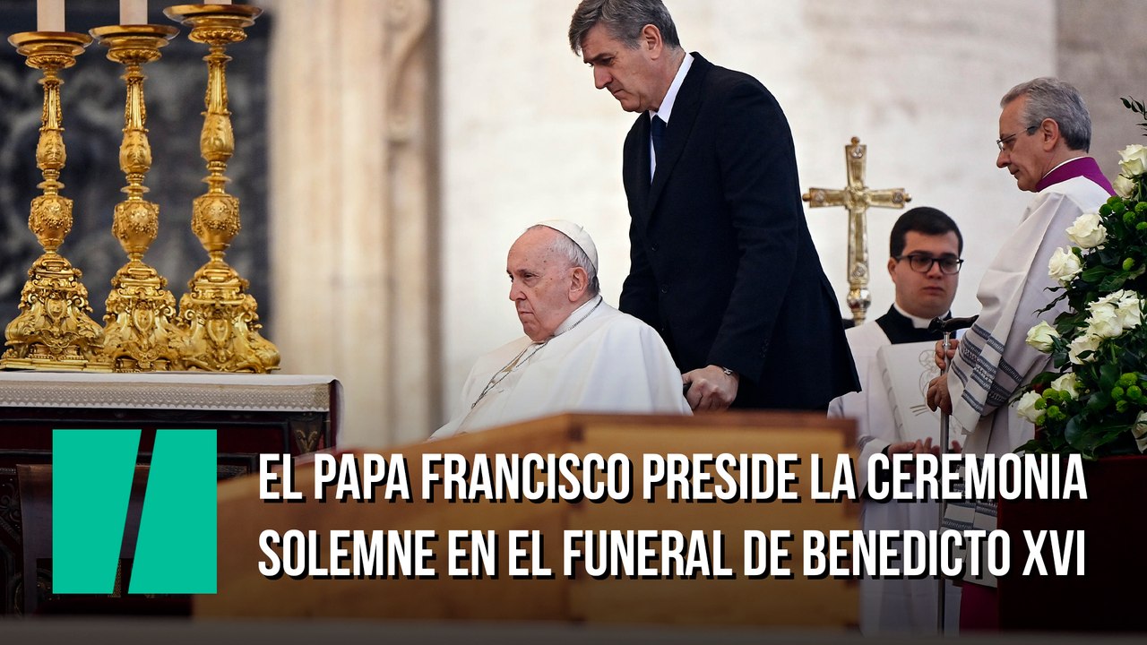 El Papa Francisco preside la ceremonia solemne en el funeral de ...