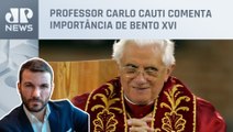 Papa Francisco preside missa fúnebre de Bento XVI; assista