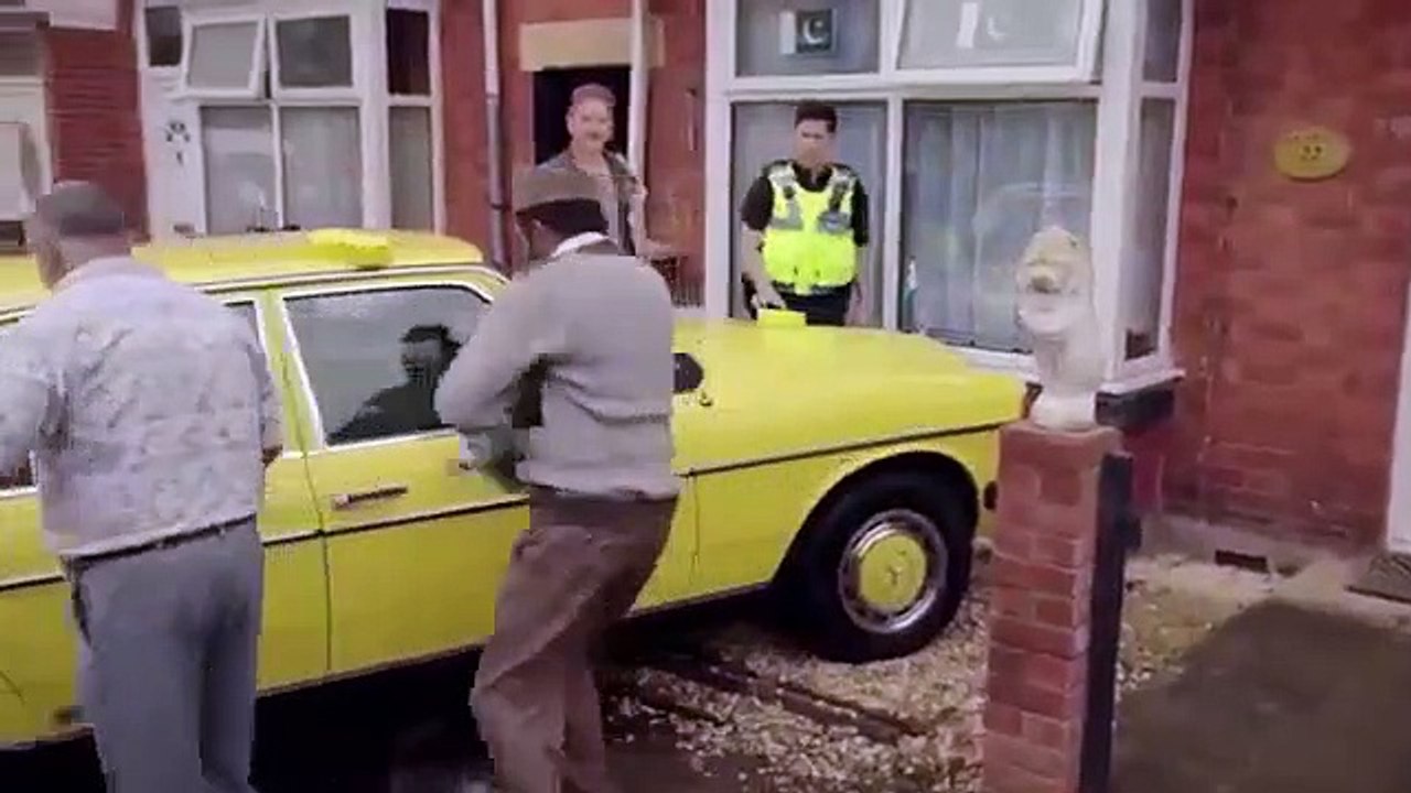 Citizen Khan - Se5 - Ep01 - Cricket HD Watch