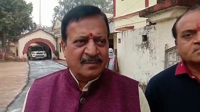 ग्राहक बनकर दुकान से चोरी करने वाले आरोपी को गिरफ्तार करने की मांग