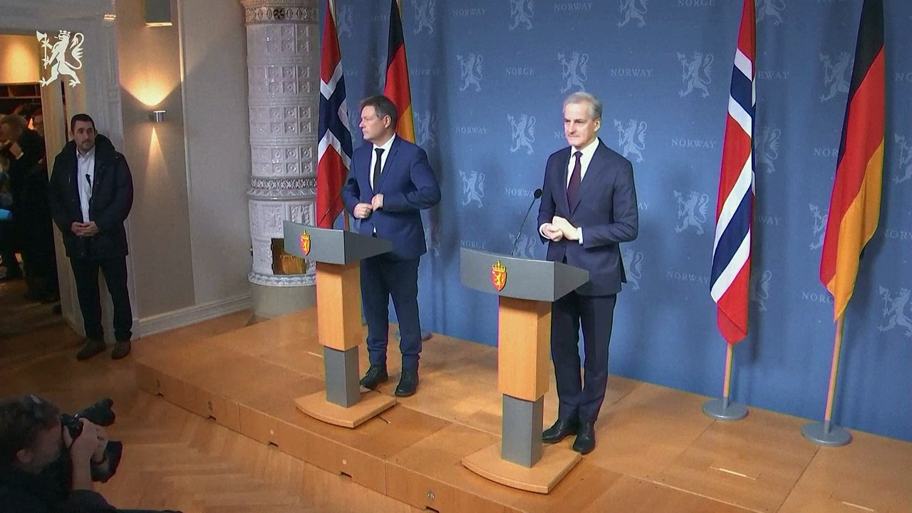 Habeck verteidigt sogenannten blauen Wasserstoff als Übergangstechnologie