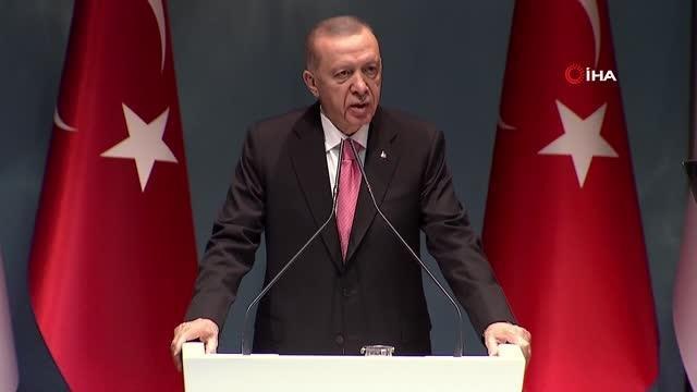 Cumhurbaşkanı Erdoğan: Belki seçim tarihini biraz öne çekerek güncelleyeceğimiz 2023 seçimlerinin önemini sizler daha iyi biliyorsunuz. Mevsim...