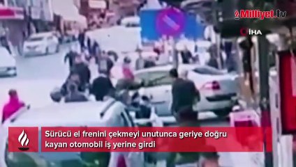 El frenini çekmeyi unutunca geriye doğru kayan otomobil iş yerine girdi