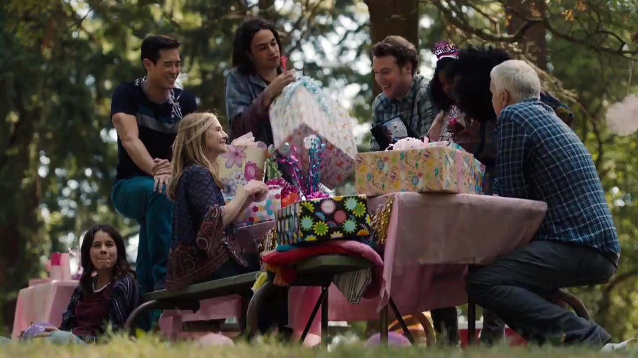 Here and Now - saison 1 Bande-annonce VO