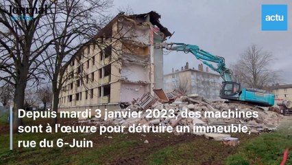 Un immeuble détruit, dans le quartier Vallée d'Auge, à Argentan