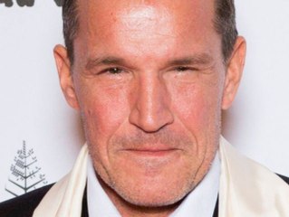 Benjamin Castaldi dévoile sa dernière chirurgie esthétique : 3h30 sous le bistouri 😮