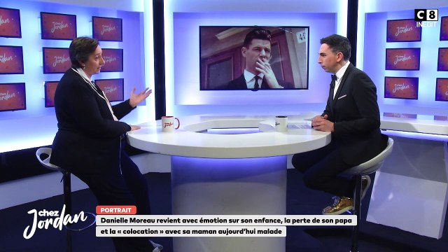 La chroniqueuse de Touche pas à mon poste Danielle Moreau fond en larmes en évoquant son papa décédé il y a 45 ans d'un cancer: Pourquoi tu es parti si vite? Pourtant tu t'es battu!