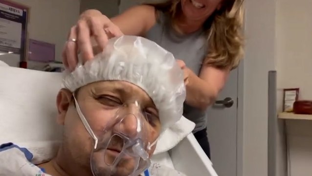 Jeremy Renner shares video of family ‘spa day’ in ICU after snowplough accident