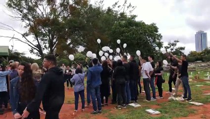 Isis Tabosa foi enterrada na manhã desta quinta-feira (5/1) na presença de familiares e amigos