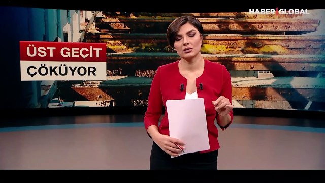 Üst geçit tel tel dökülüyor!