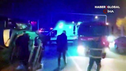 Niğde'de özel halk otobüsü ile otomobil çarpıştı: 1'i ağır 16 yaralı