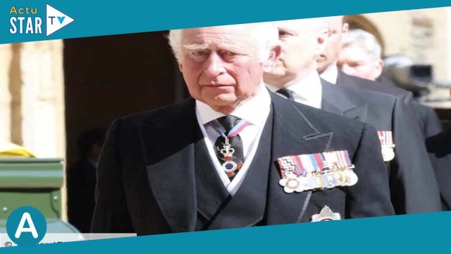 Roi Charles III : cet avertissement cinglant lancé à William et Harry aux funérailles du prince Phil