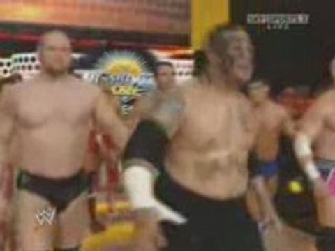 RAW 17/03/08: Cena & Orton Vs RAW Roster (Partie 1/2)