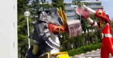 Power Rangers Dino Super Charge Power Rangers Dino Super Charge E016 Freaky Fightday