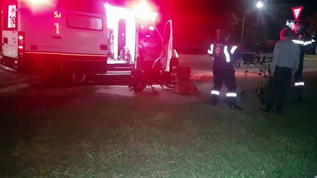 Homem sofre crise convulsiva na frente da rodoviária