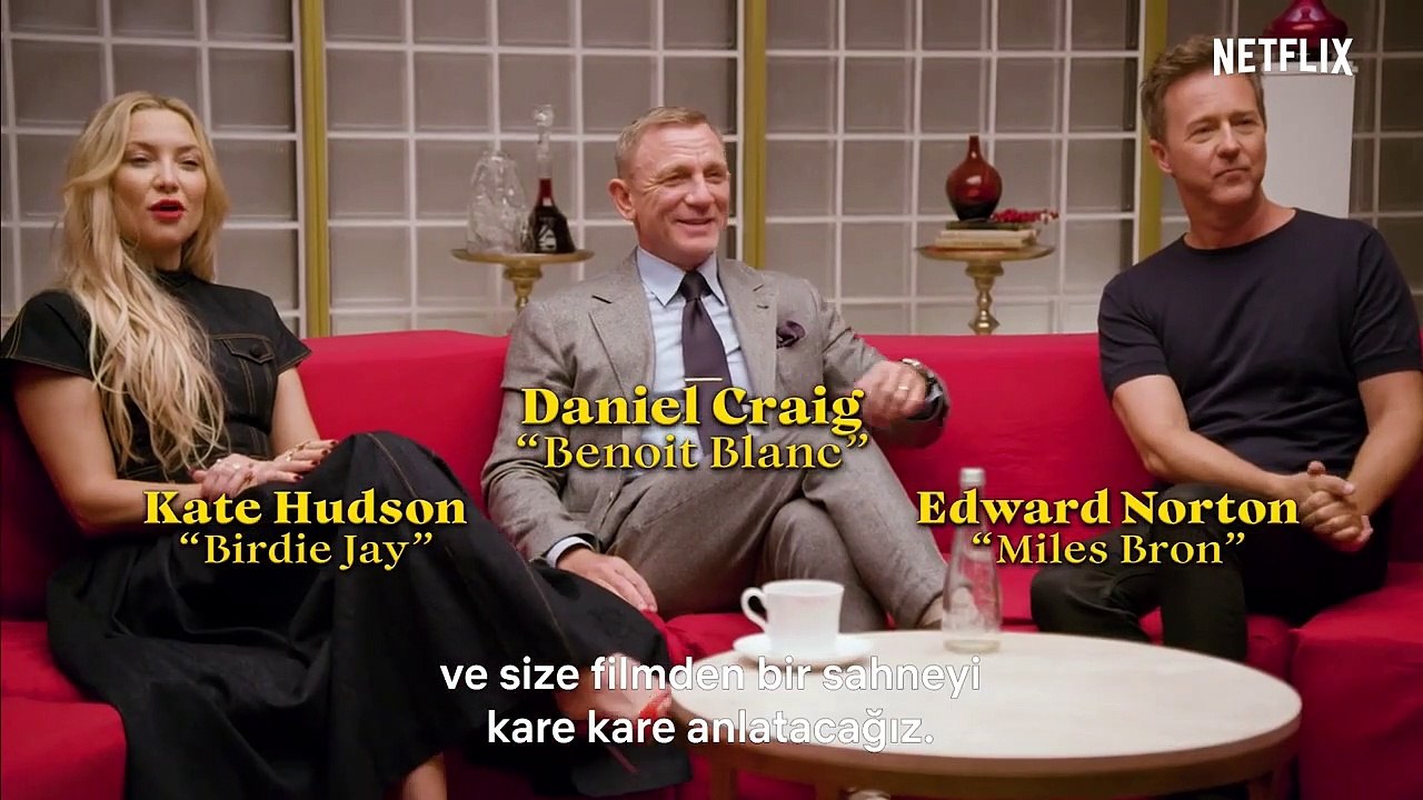 Bıçaklar Çekildi: Gizemli Bir Serüven - Kare Kare