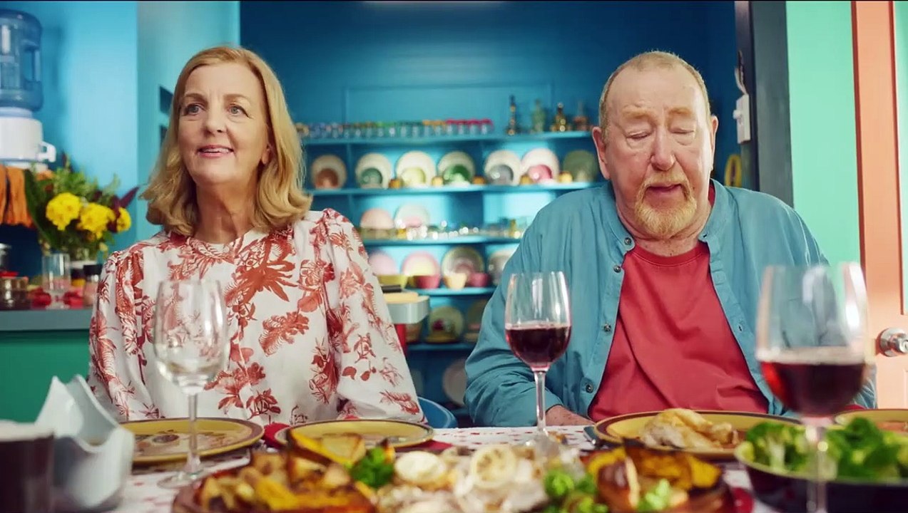 Seriously Red Trailer OV