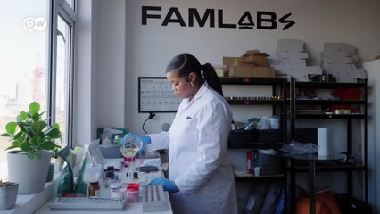 ¿Qué hace que el lápiz labial sea tan fascinante? |  DW Documental