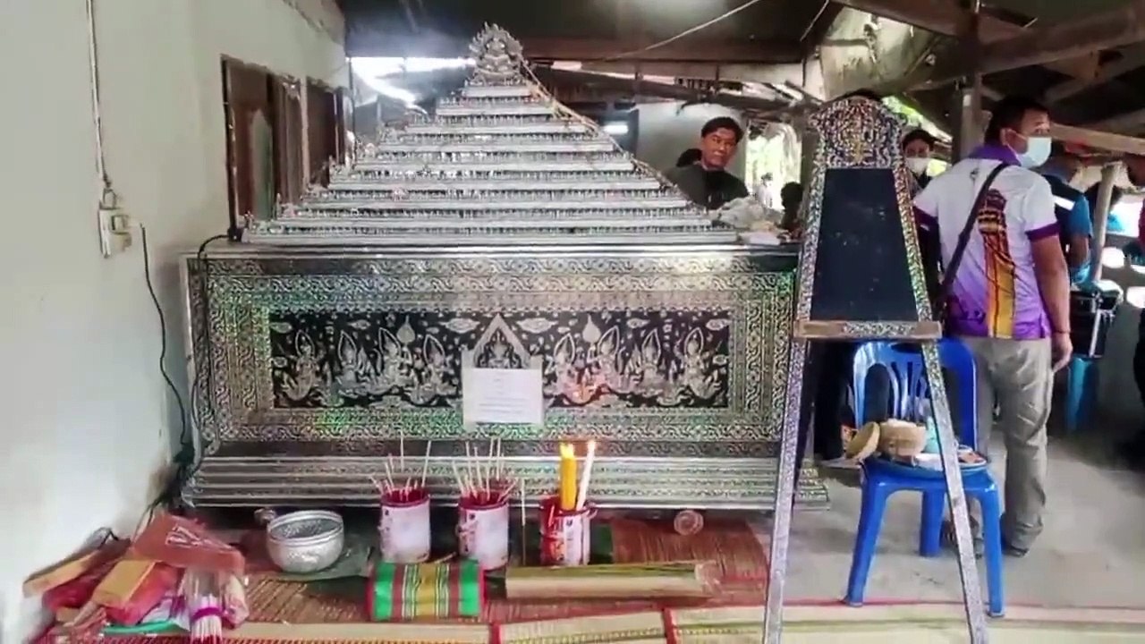 สุดเศร้า รับศพนักเรียน ม.2 ถูกแทงดับ ชาวบ้านสุดระอาเล่าวีรกรรมผู้ก่อเหตุ