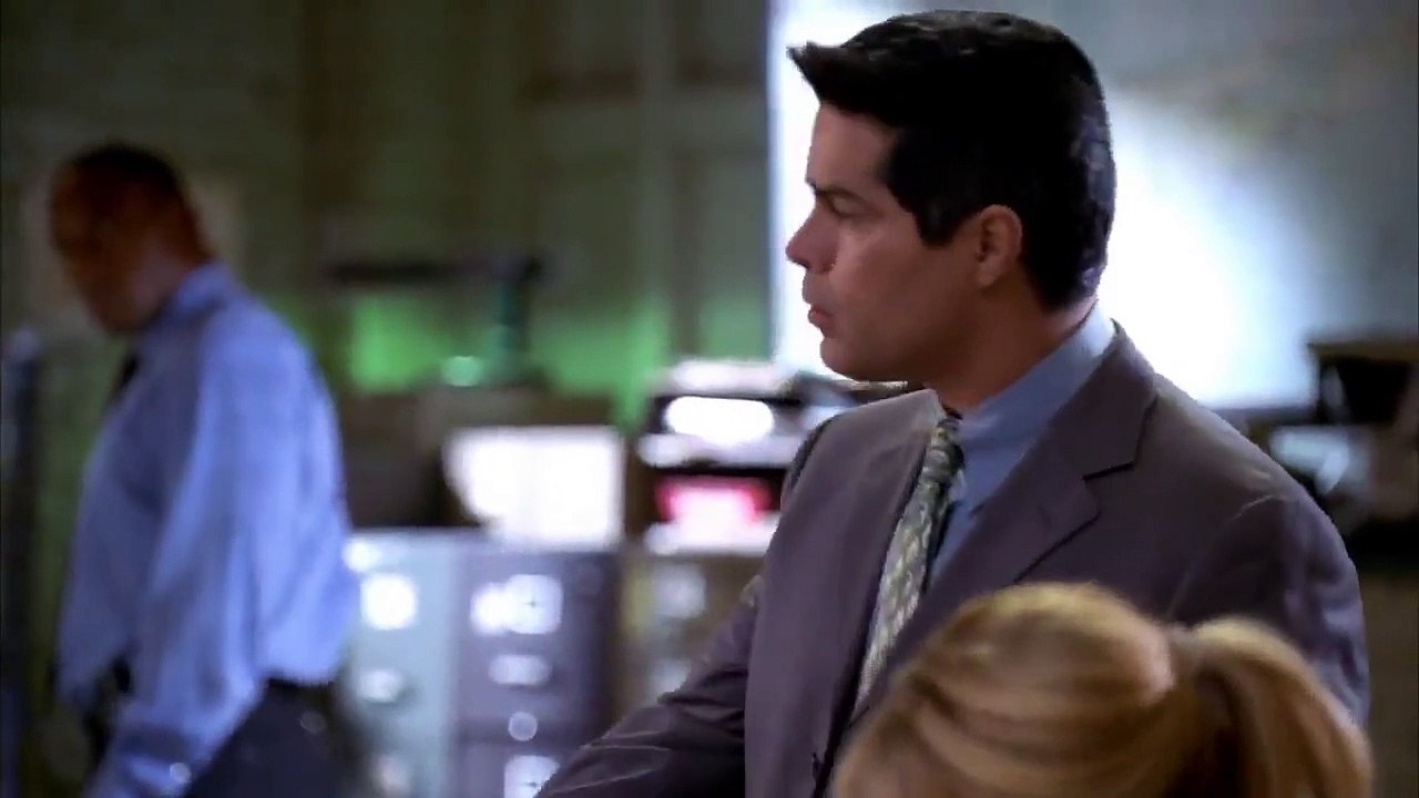 NYPD Blue - Se11 - Ep12 HD Watch