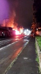 Explosões destroem duas casas em Juiz de Fora