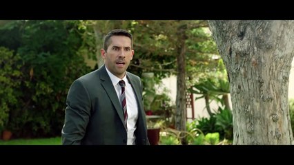 The Debt Collector Bande-annonce (EN)