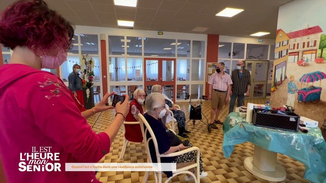 Partez découvrir le cycle complet d’un vers à soie, au musée du tissage et de la soierie de Bussières