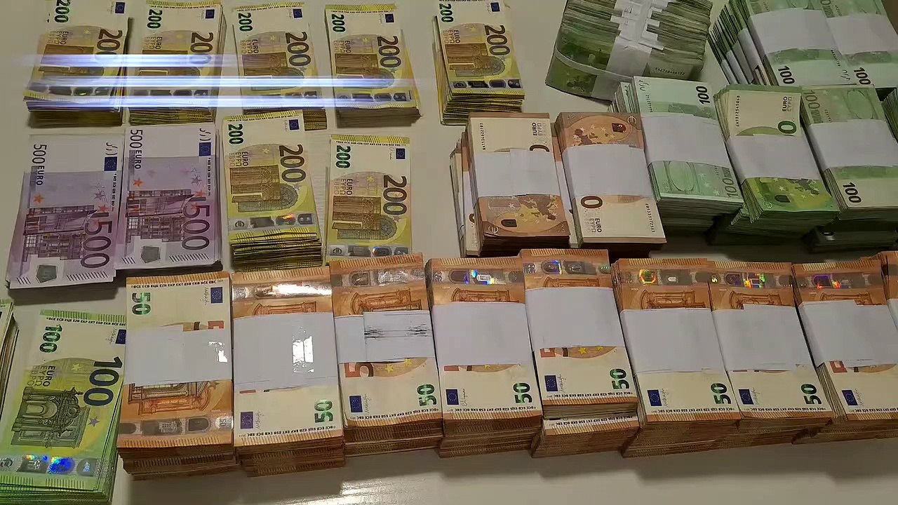 El peor vecino del mundo (Billetes de Supereuros)