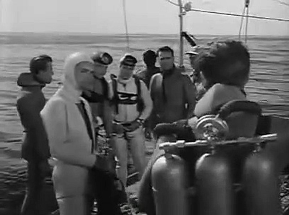 Sea Hunt - Se1 - Ep03 HD Watch