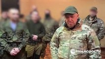 Des ex-prisonniers russes libérés après des combats en Ukraine (chef du groupe Wagner)