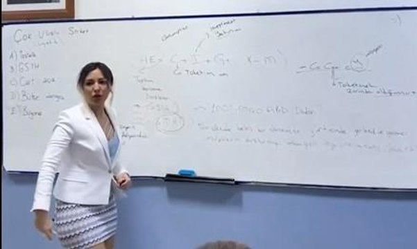 Fidan Atalay kimdir? KPSS öğretmeni Fidan Atalay İnstagram hesabı var mı?