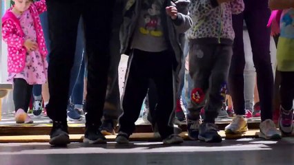 One Day at Disney - Se1 - Ep23 - Joe Hernandez - Attractions Host HD Watch