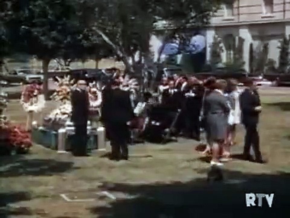 Ironside - Se8 - Ep01 HD Watch