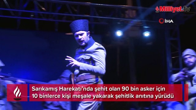 Sarıkamış şehitleri için 10 binlerce kişi meşalelerle yürüdü